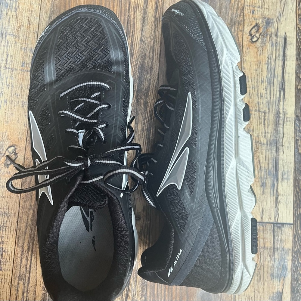 ALTRA PROVISION 3.5 ATHLETIC TENNIS RUNNING SHOES WOMEN SIZE 9 WIDE TOE BOX